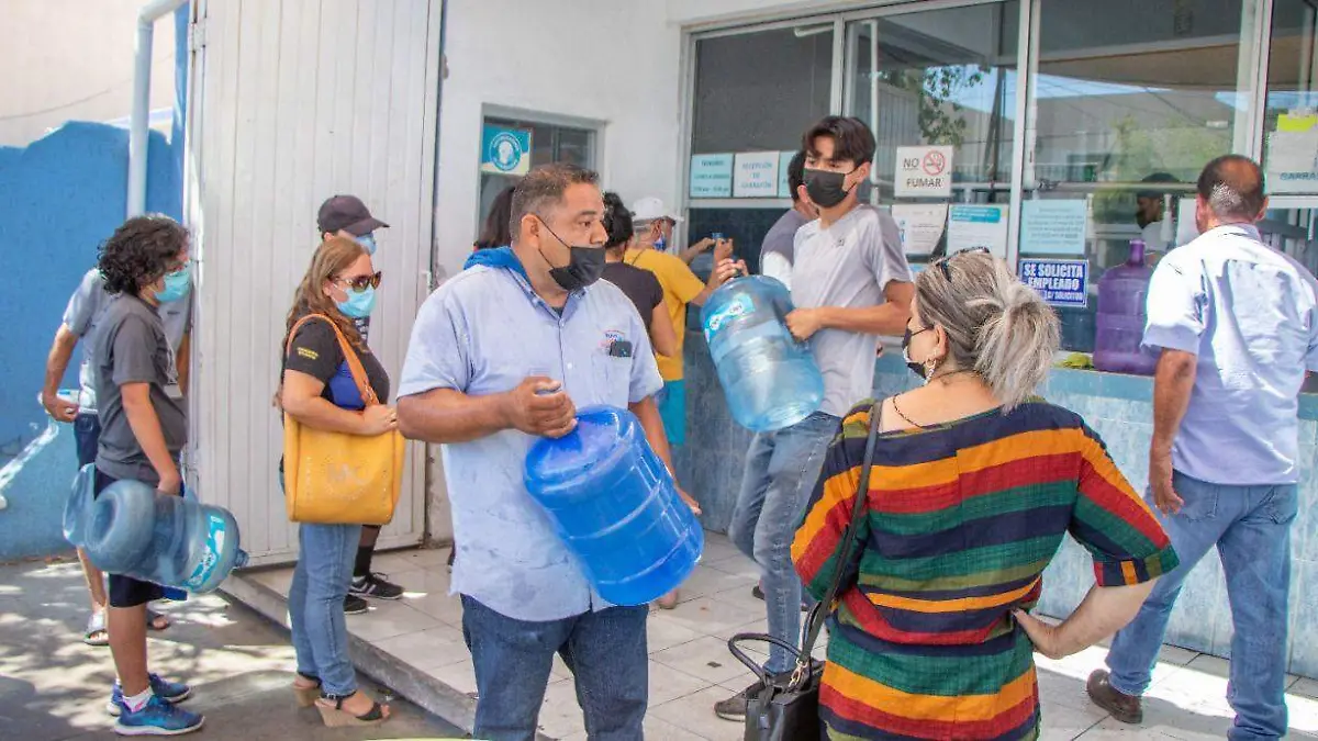 Falta Agua potable garrafon purificadora